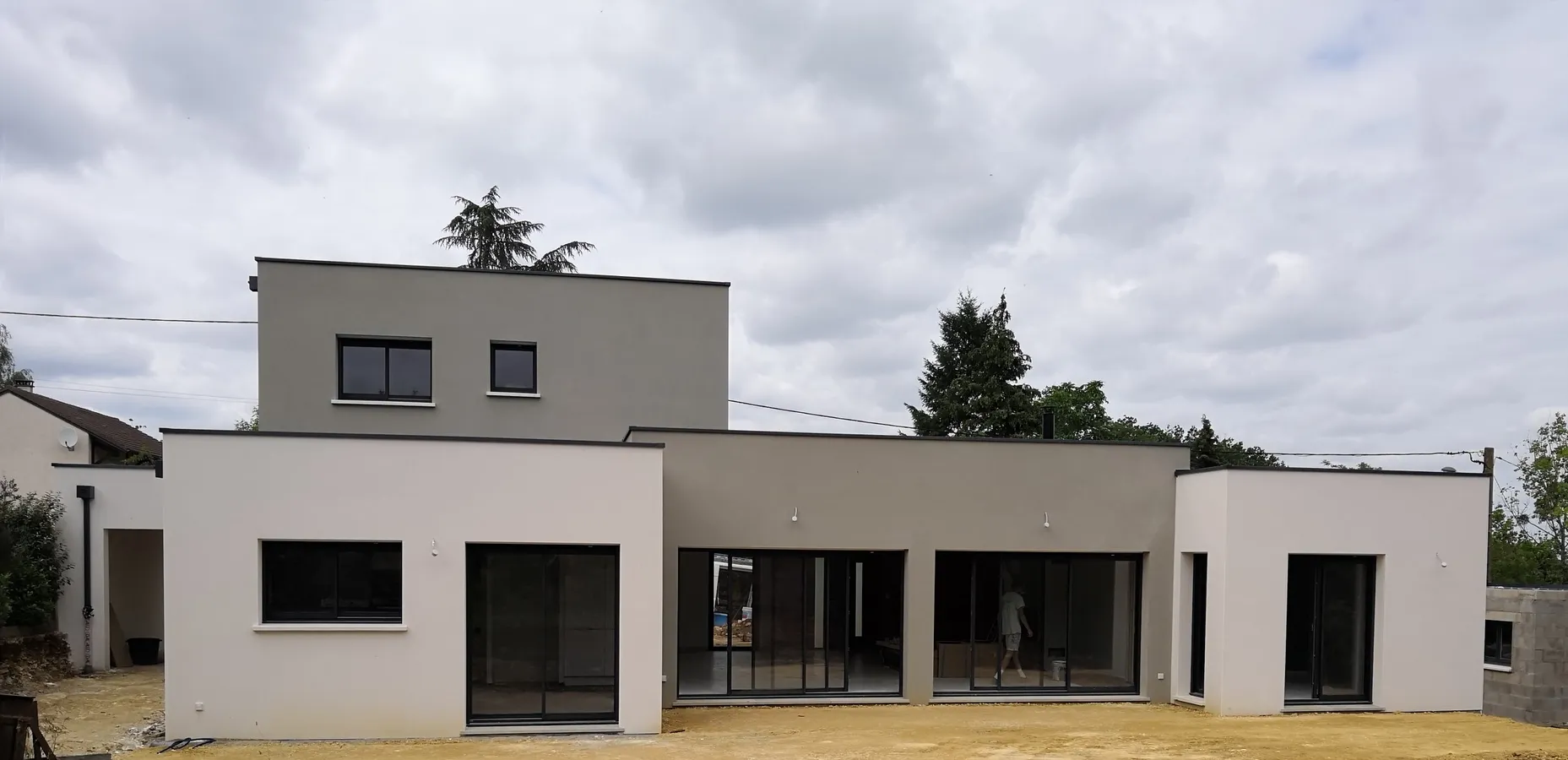Réalisation de maisons par Dtoits86, entreprise de couverture à Poitiers